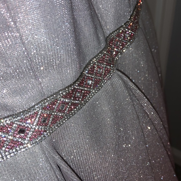 Camille La Ve homecoming dress - Picture 3 of 3